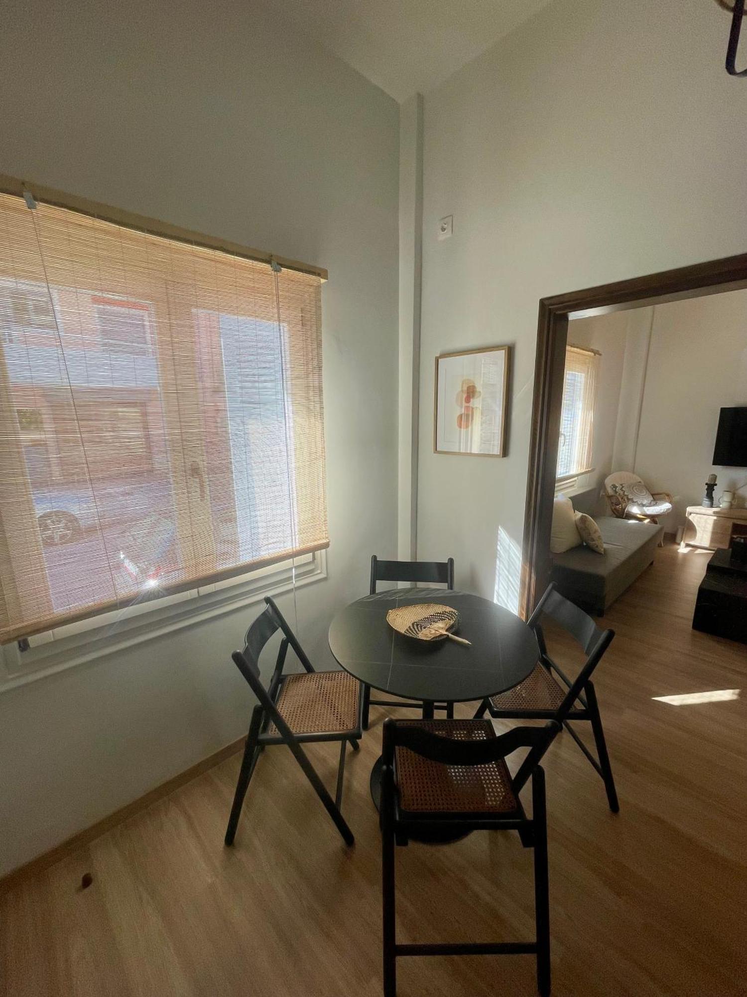 Stella'S Petite Boite Apartment Rafina  Exterior photo